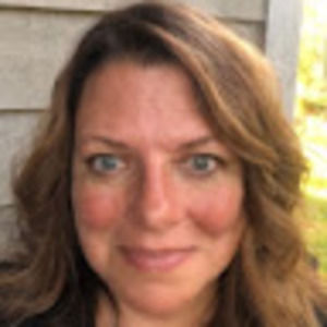 Meet your Posher, Lorrie